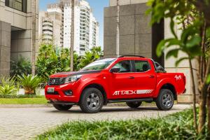 Nissan Frontier Attack 2018 года